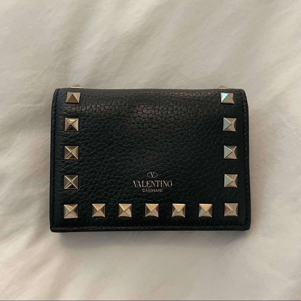 Valentino SMALL ROCKSTUD GRAINY CALFSKIN WALLET